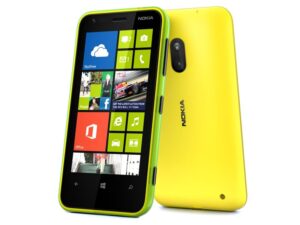 Presse_nokia_lumia_620_lime-green-and-yellow_small_New